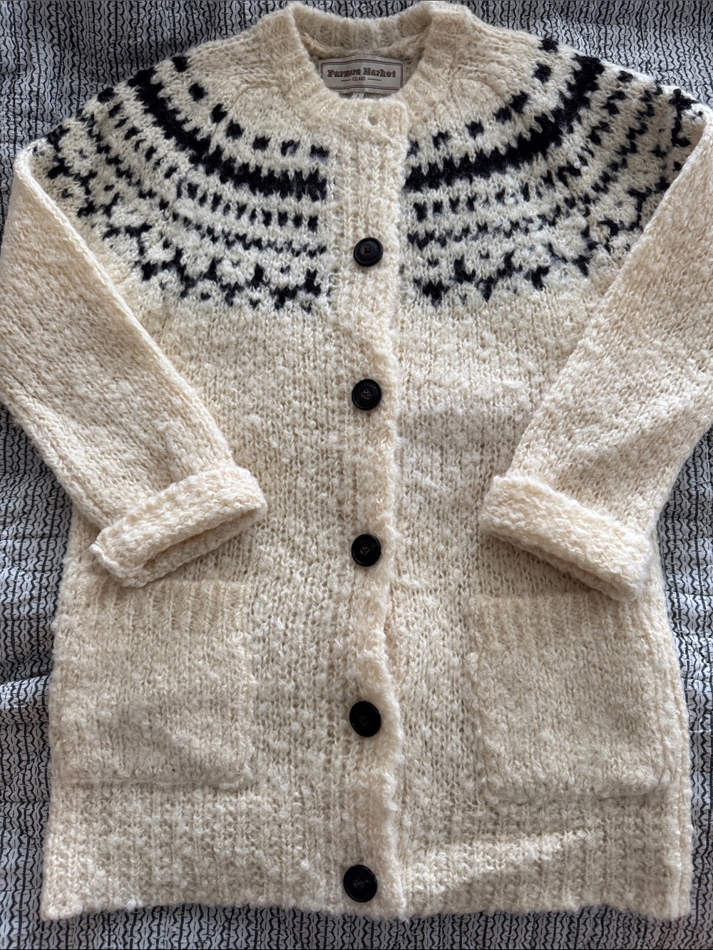 Hand-Knit 100% Wool Icelandic  Nordic Fair Isle Sweater